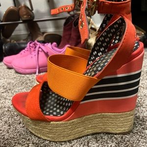 Jessica Simpson Wedges Size 5